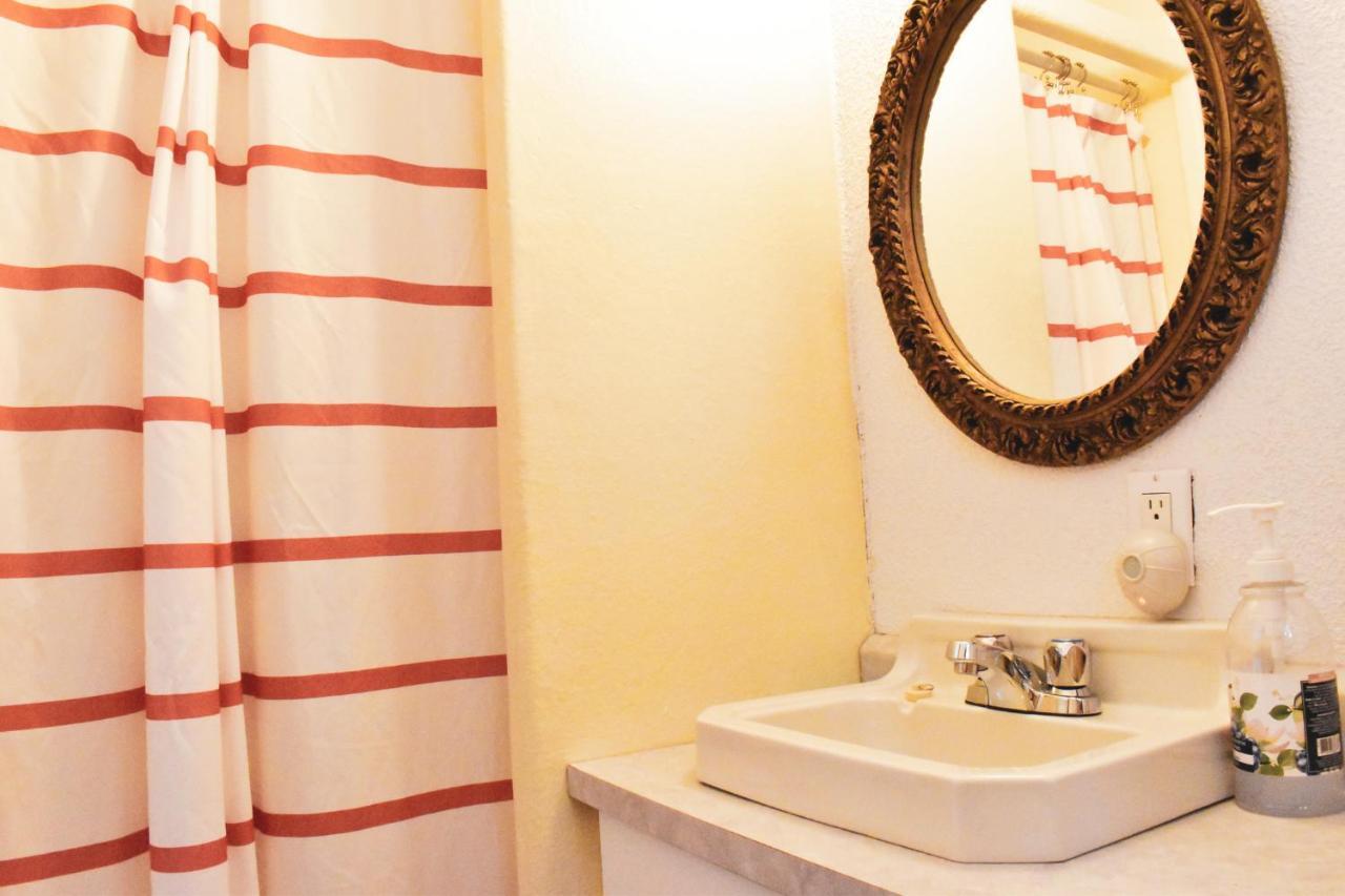 Complexe D'Hebergement La Maison Touristique Dugas キャラキット エクステリア 写真